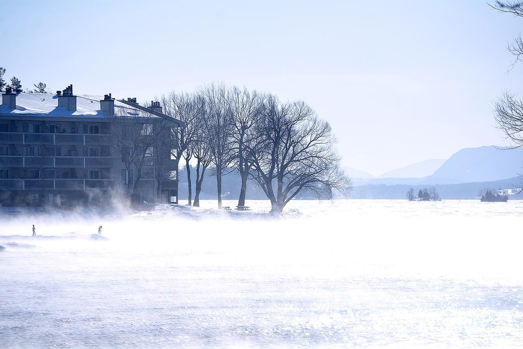 Condos Memphremagog Dış mekan fotoğraf
